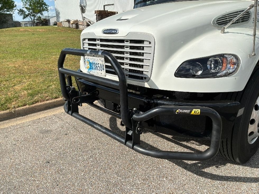 Medium Duty Box Truck-Light and Medium Duty Trucks-Freightliner-2022-M2-Montgomery-AL-111,854\n\t\tmiles-$ 66,750 - Image 25