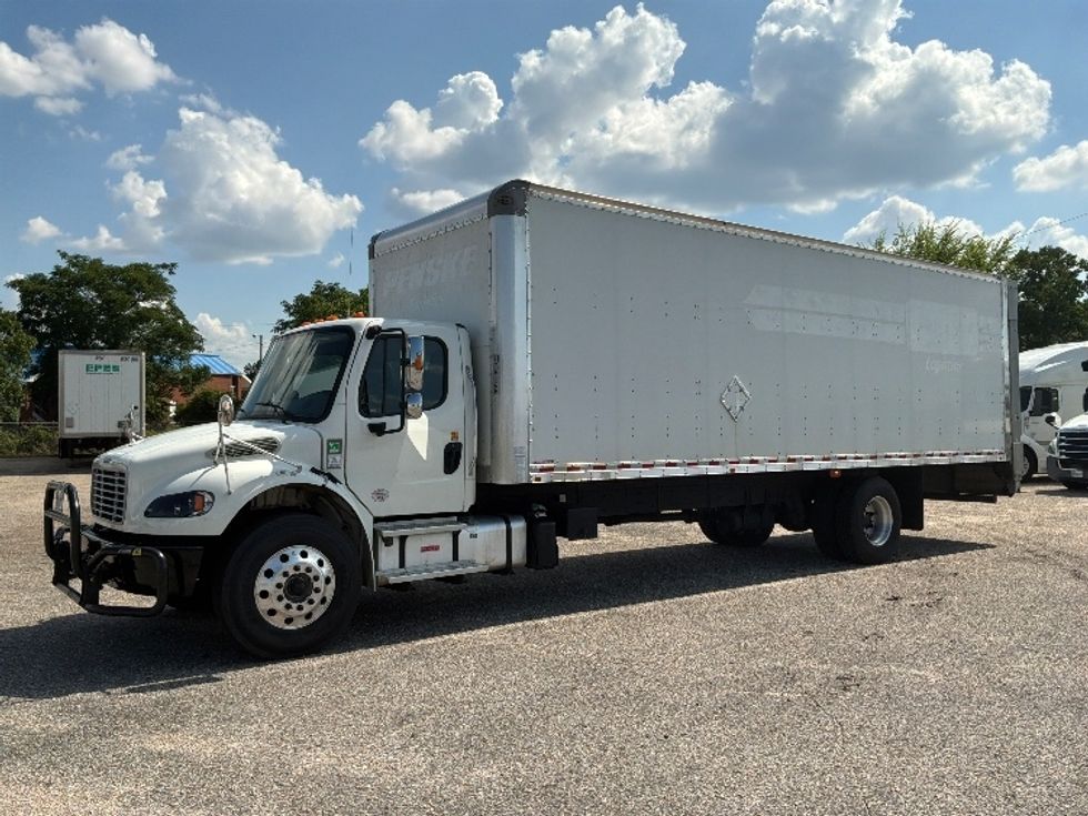 Medium Duty Box Truck-Light and Medium Duty Trucks-Freightliner-2022-M2-Montgomery-AL-111,854\n\t\tmiles-$ 66,750 - Image 3