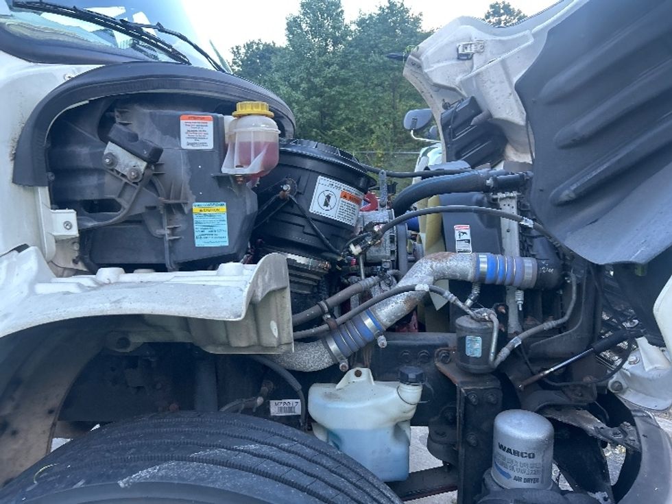 Medium Duty Box Truck-Light and Medium Duty Trucks-Freightliner-2022-M2-Montgomery-NY-136,793\n\t\tmiles-$ 14,500 - Image 23