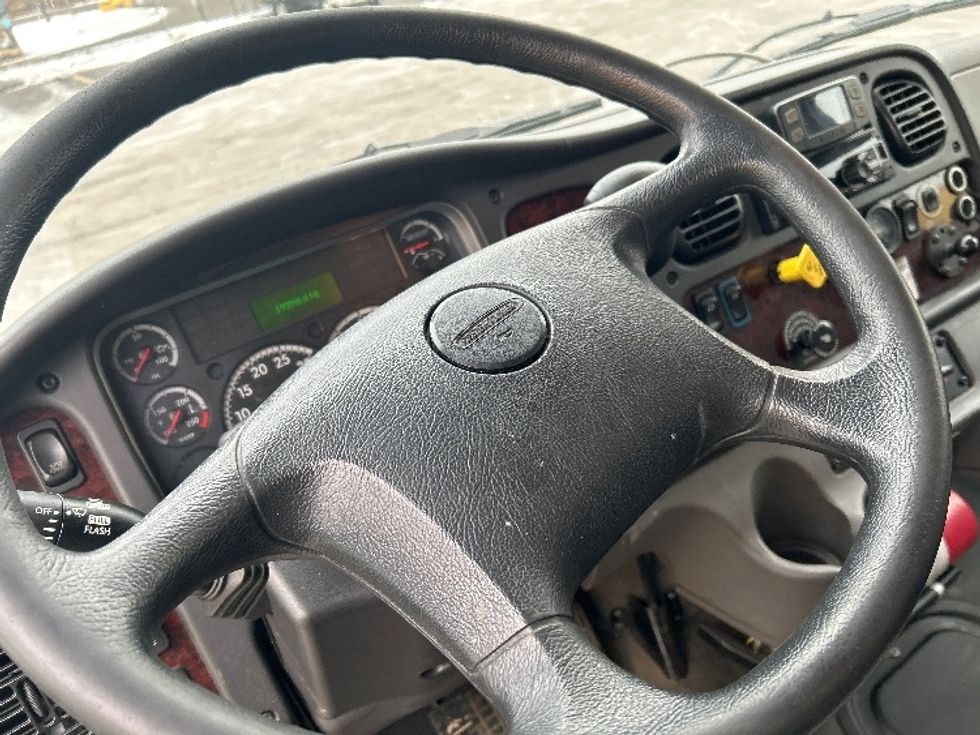 Medium Duty Box Truck-Light and Medium Duty Trucks-Freightliner-2022-M2-Montgomery-NY-155,558\n\t\tmiles-$ 52,750 - Image 17