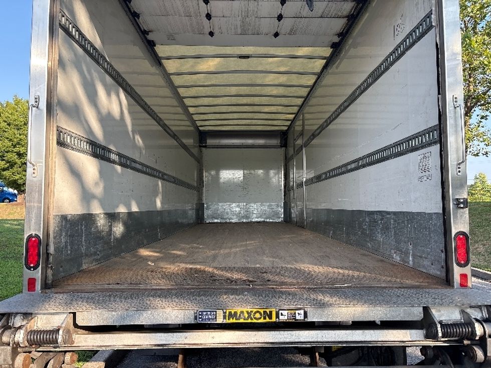 Medium Duty Box Truck-Light and Medium Duty Trucks-Freightliner-2022-M2-Montgomery-NY-177,338\n\t\tmiles-$ 48,000 - Image 10