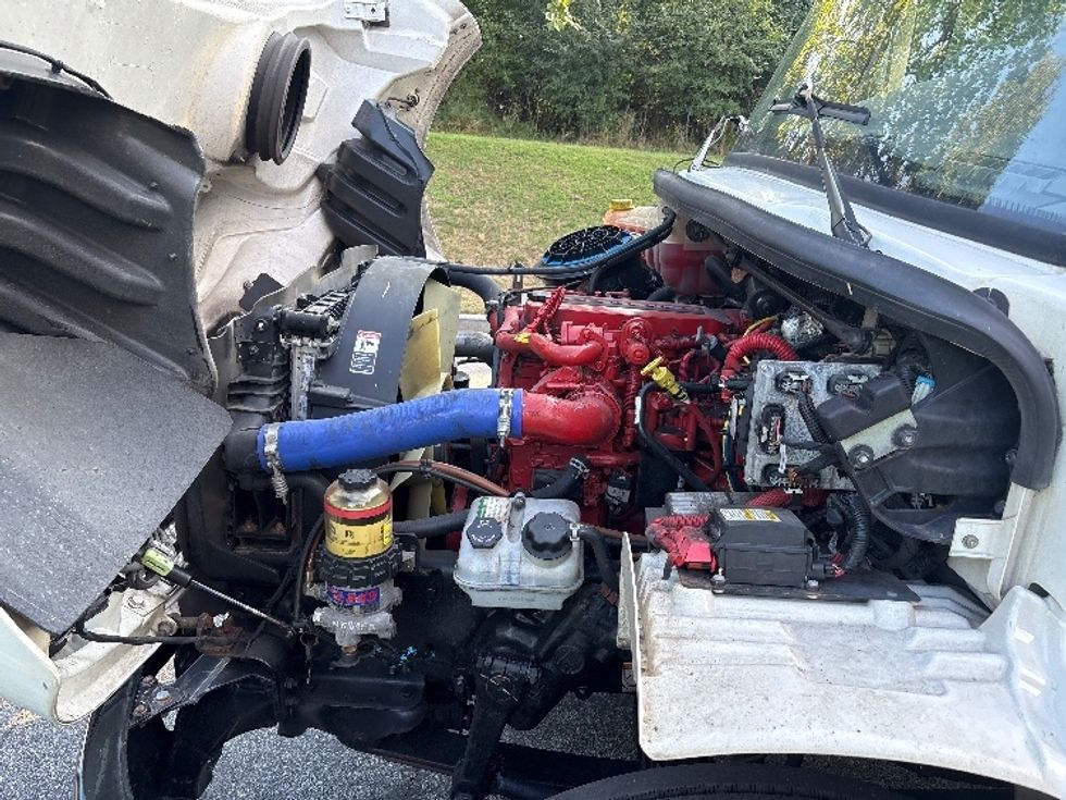 Medium Duty Box Truck-Light and Medium Duty Trucks-Freightliner-2022-M2-Montgomery-NY-177,338\n\t\tmiles-$ 48,000 - Image 24