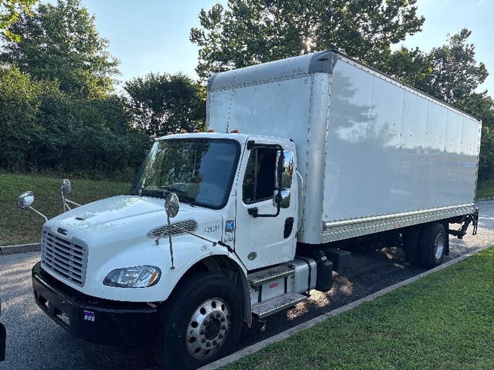 Medium Duty Box Truck-Light and Medium Duty Trucks-Freightliner-2022-M2-Montgomery-NY-177,338\n\t\tmiles-$ 48,000 - Image 3