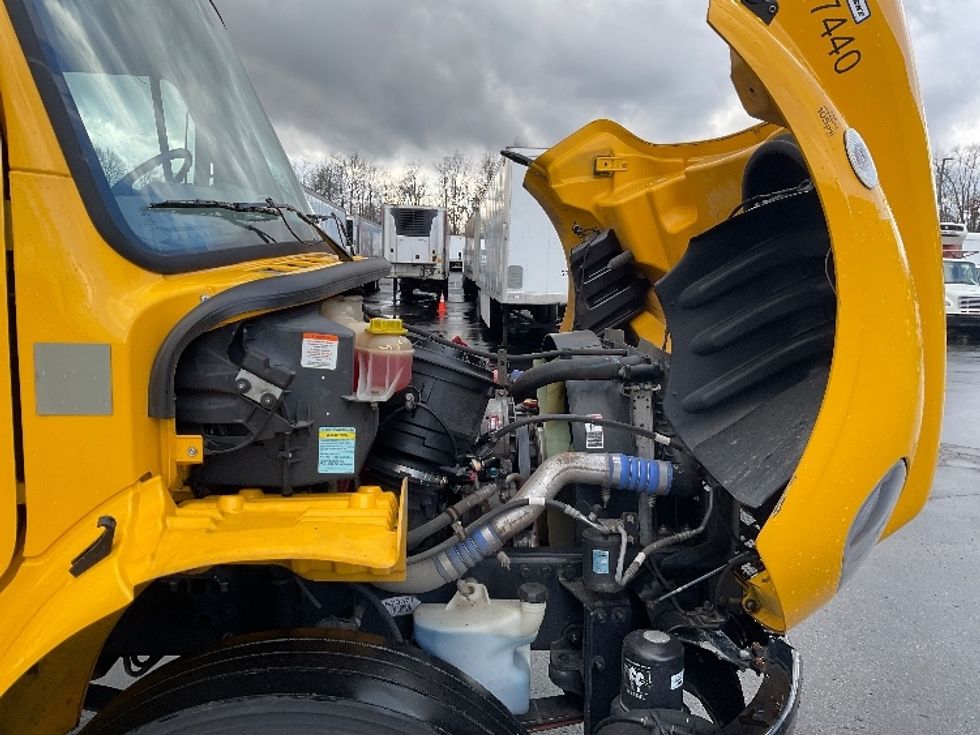 Medium Duty Box Truck-Light and Medium Duty Trucks-Freightliner-2022-M2-Mount Pleasant-PA-207,965\n\t\tmiles-$ 54,500 - Image 21