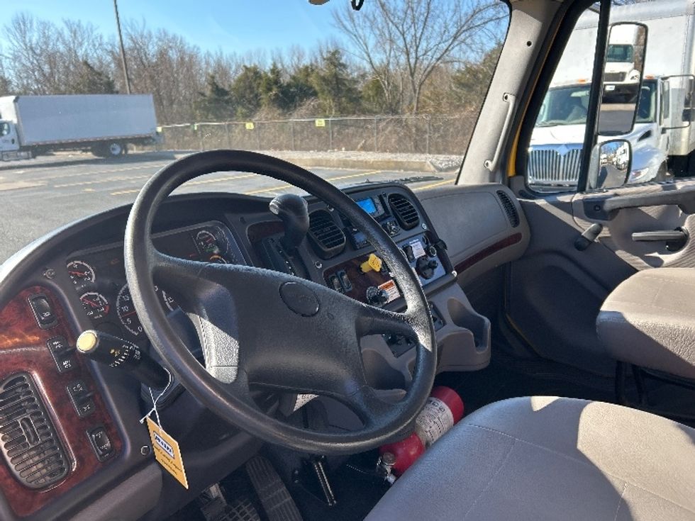 Medium Duty Box Truck-Light and Medium Duty Trucks-Freightliner-2022-M2-Nashville (Mount Juliet)-TN-134,249\n\t\tmiles-$ 76,500 - Image 17