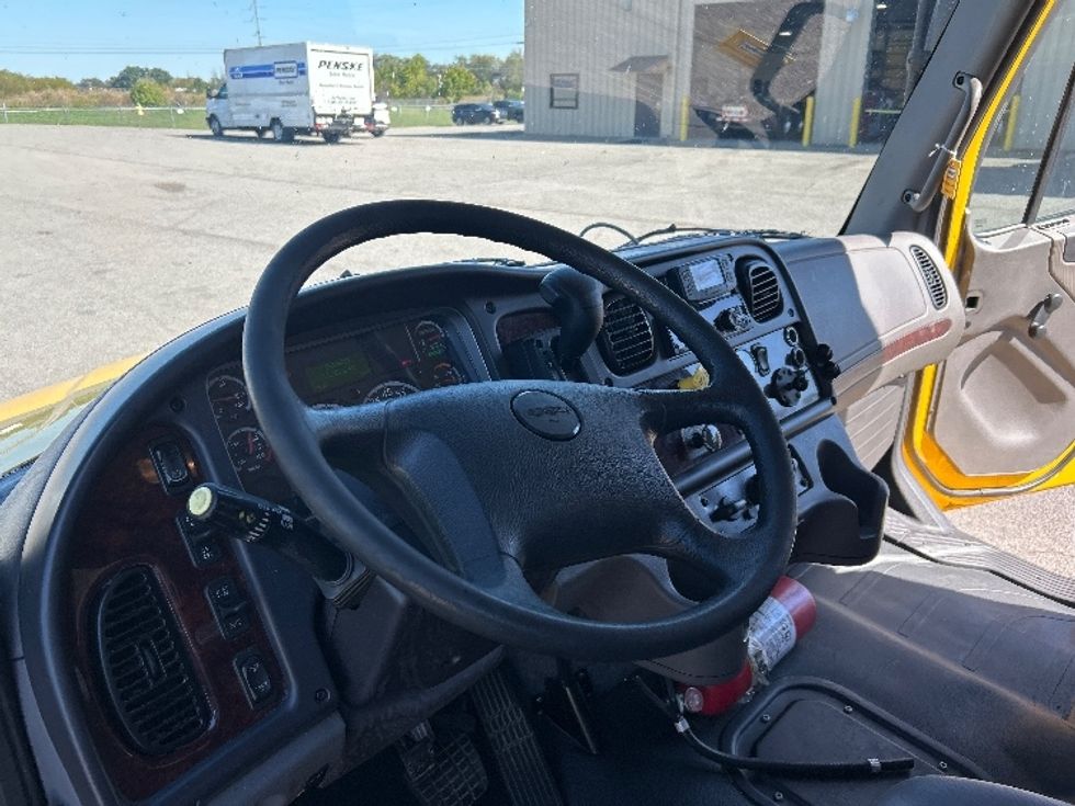 Medium Duty Box Truck-Light and Medium Duty Trucks-Freightliner-2022-M2-Nashville (Mount Juliet)-TN-216,806\n\t\tmiles-$ 58,000 - Image 16