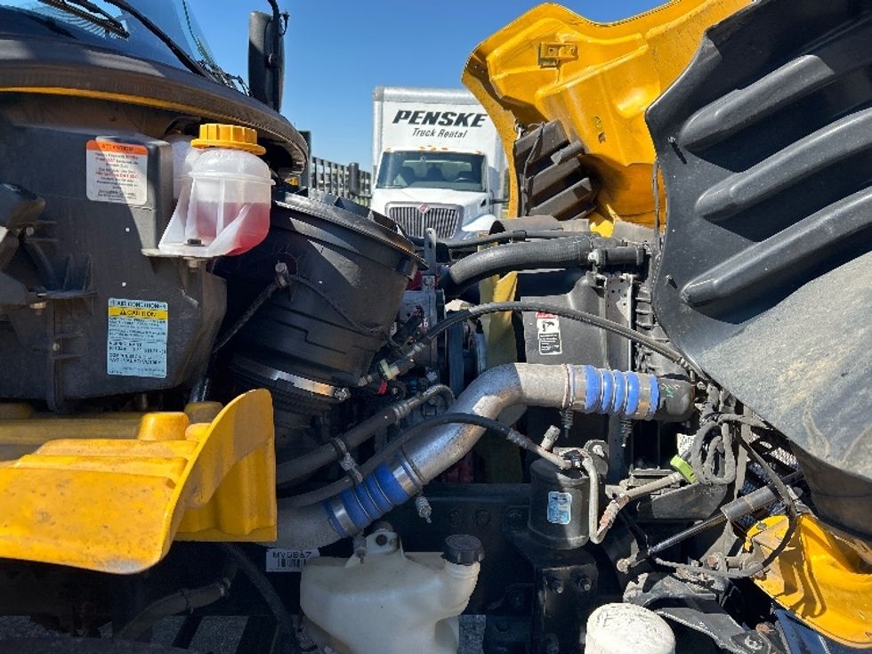 Medium Duty Box Truck-Light and Medium Duty Trucks-Freightliner-2022-M2-Nashville (Mount Juliet)-TN-216,806\n\t\tmiles-$ 58,000 - Image 22