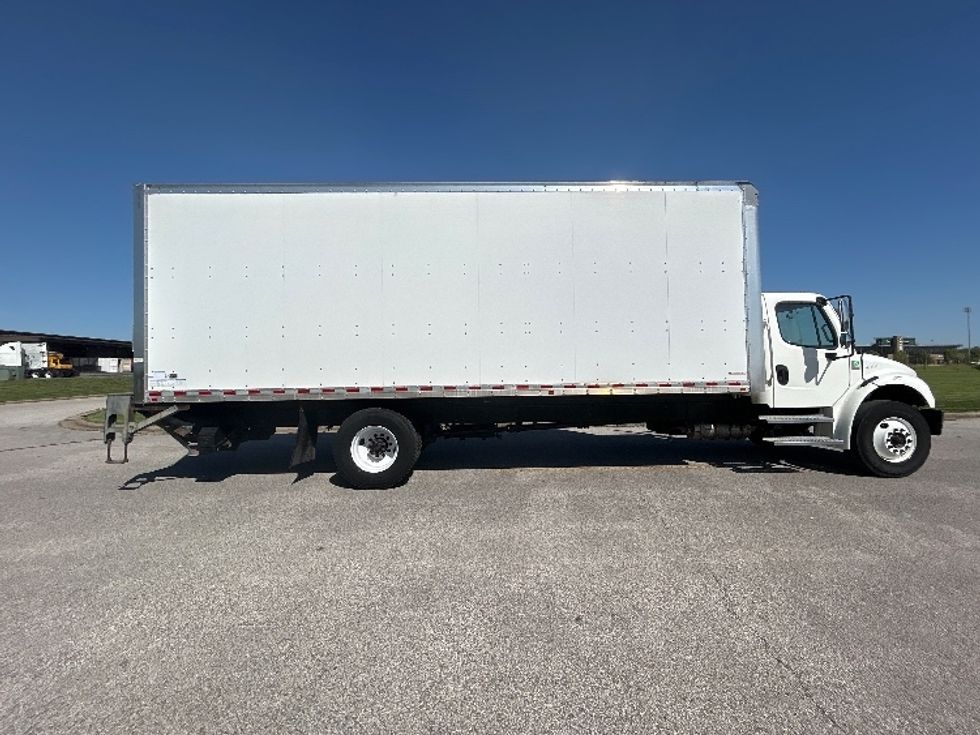Medium Duty Box Truck-Light and Medium Duty Trucks-Freightliner-2022-M2-Nashville (Mount Juliet)-TN-262,857\n\t\tmiles-$ 39,000 - Image 15