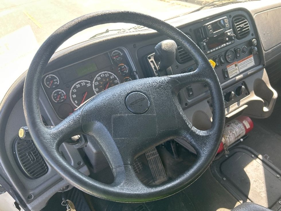 Medium Duty Box Truck-Light and Medium Duty Trucks-Freightliner-2022-M2-Nashville (Mount Juliet)-TN-262,857\n\t\tmiles-$ 39,000 - Image 17