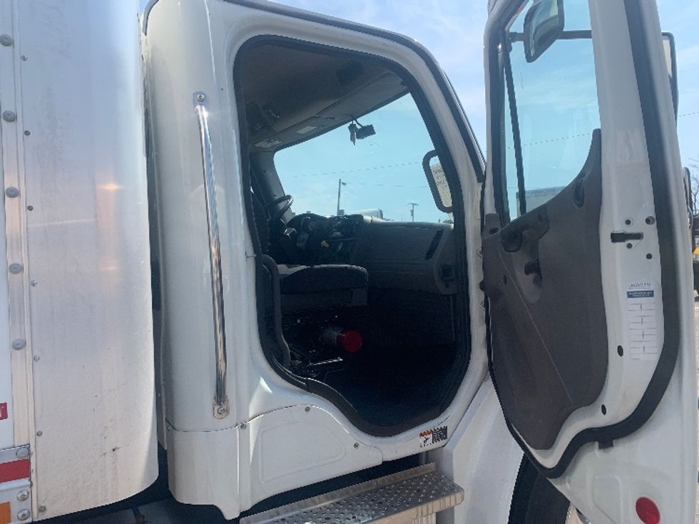 Medium Duty Box Truck-Light and Medium Duty Trucks-Freightliner-2022-M2-Nashville (Mount Juliet)-TN-268,691\n\t\tmiles-$ 41,250 - Image 20