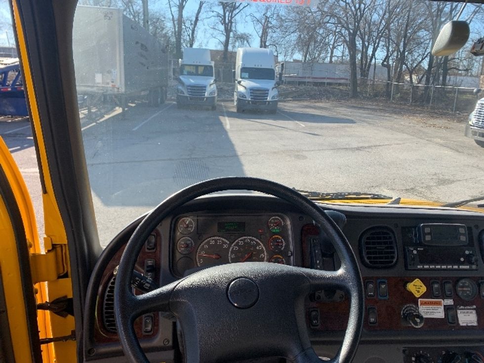 Medium Duty Box Truck-Light and Medium Duty Trucks-Freightliner-2022-M2-Nashville (Mount Juliet)-TN-36,063\n\t\tmiles-$ 86,000 - Image 18