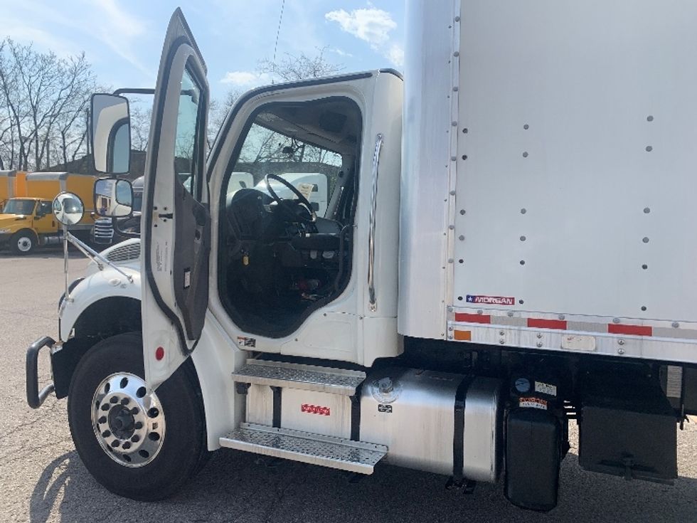 Medium Duty Box Truck-Light and Medium Duty Trucks-Freightliner-2022-M2-Nashville (Mount Juliet)-TN-378,402\n\t\tmiles-$ 28,000 - Image 16