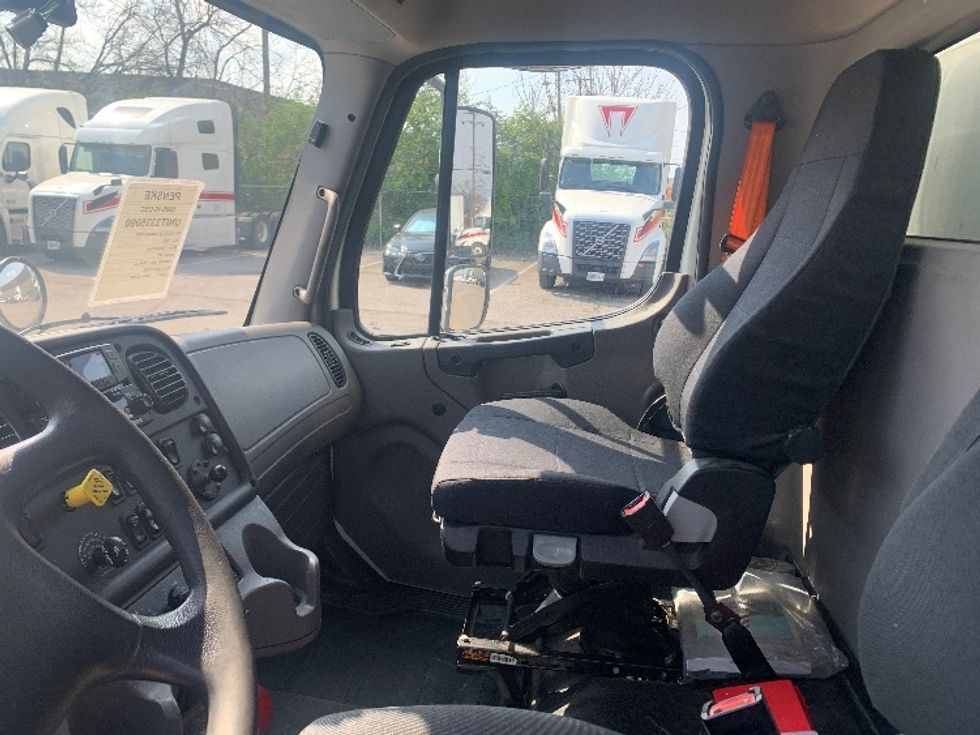 Medium Duty Box Truck-Light and Medium Duty Trucks-Freightliner-2022-M2-Nashville (Mount Juliet)-TN-378,402\n\t\tmiles-$ 28,000 - Image 19