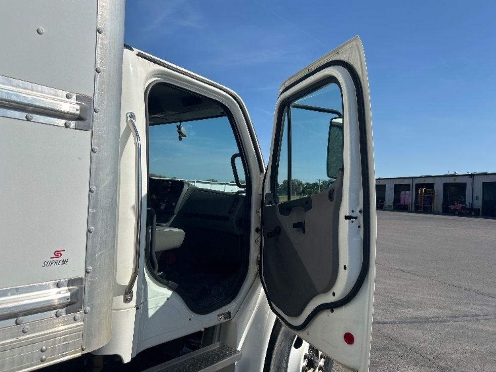 Medium Duty Box Truck-Light and Medium Duty Trucks-Freightliner-2022-M2-Nashville (Mount Juliet)-TN-74,925\n\t\tmiles-$ 87,000 - Image 20
