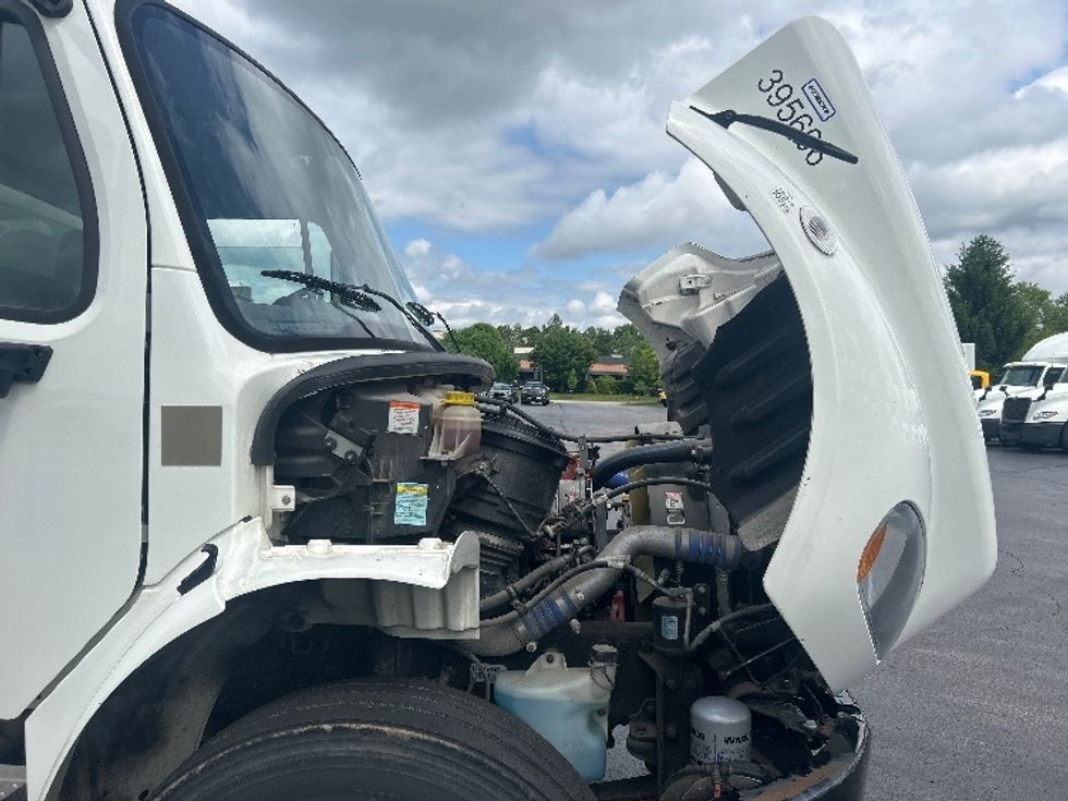 Medium Duty Box Truck-Light and Medium Duty Trucks-Freightliner-2022-M2-Nashville (Mount Juliet)-TN-95,320\n\t\tmiles-$ 78,750 - Image 23