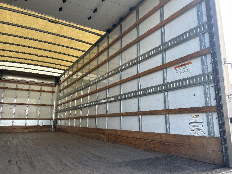 Medium Duty Box Truck-Light and Medium Duty Trucks-Freightliner-2022-M2-Nashville-TN-56,828\n\t\tmiles-$ 84,500 - Image 12