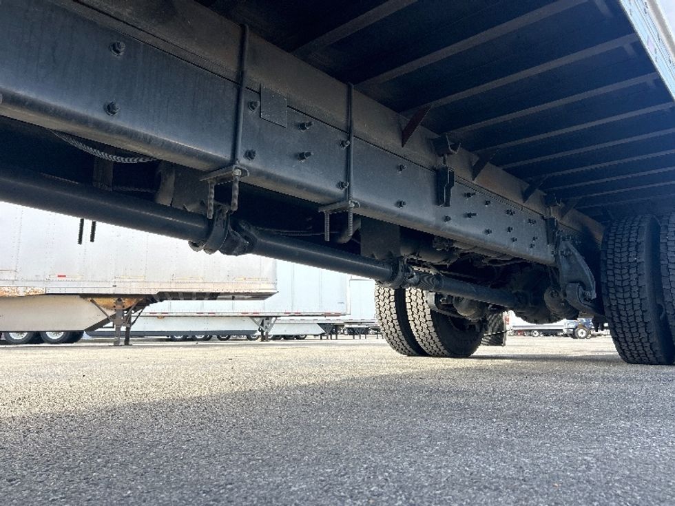 Medium Duty Box Truck-Light and Medium Duty Trucks-Freightliner-2022-M2-Nashville-TN-56,828\n\t\tmiles-$ 84,500 - Image 5