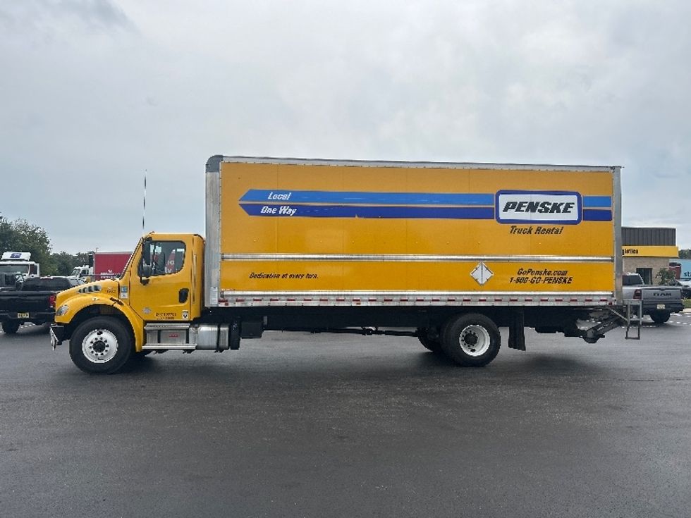 Medium Duty Box Truck-Light and Medium Duty Trucks-Freightliner-2022-M2-New Castle-DE-151,062\n\t\tmiles-$ 55,250 - Image 3
