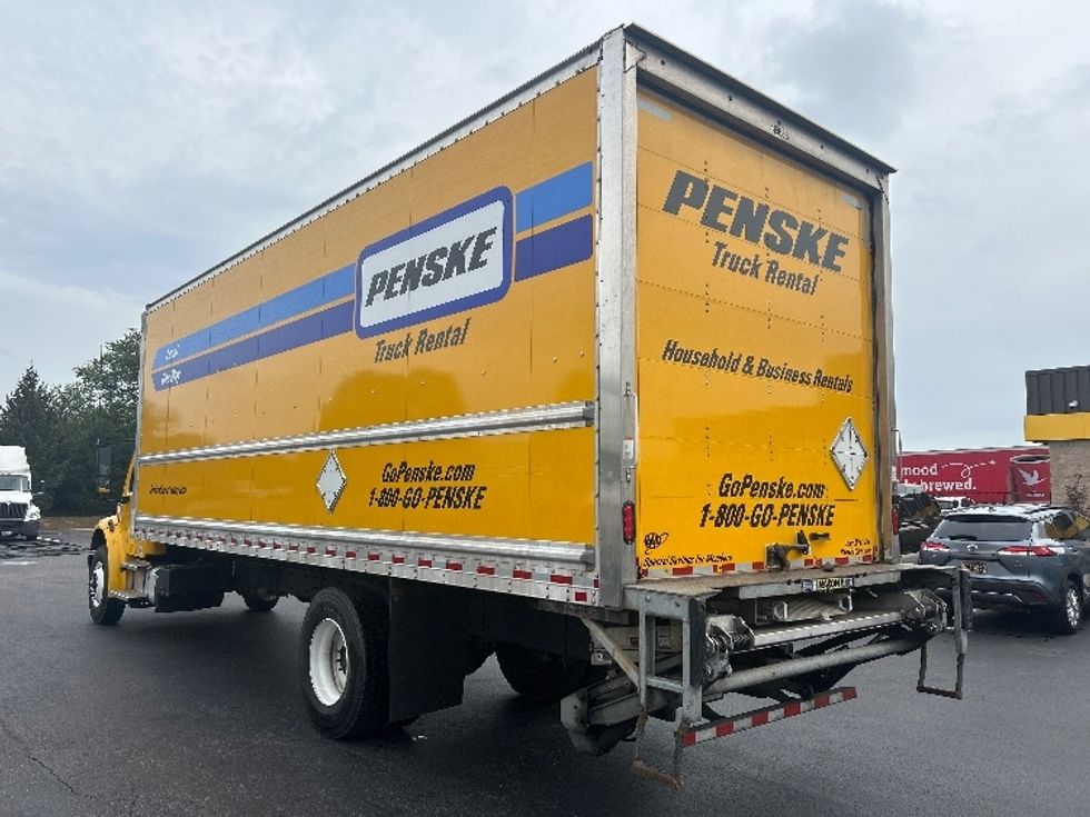 Medium Duty Box Truck-Light and Medium Duty Trucks-Freightliner-2022-M2-New Castle-DE-151,062\n\t\tmiles-$ 55,250 - Image 6