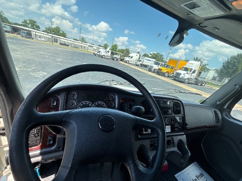 Medium Duty Box Truck-Light and Medium Duty Trucks-Freightliner-2022-M2-New Castle-DE-202,250\n\t\tmiles-$ 62,750 - Image 18