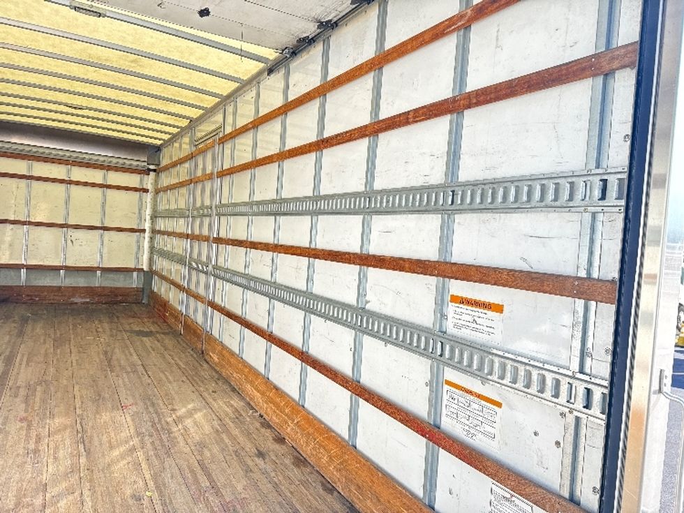 Medium Duty Box Truck-Light and Medium Duty Trucks-Freightliner-2022-M2-Norcross-GA-123,731\n\t\tmiles-$ 77,250 - Image 12