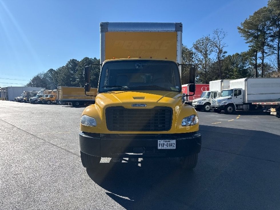 Medium Duty Box Truck-Light and Medium Duty Trucks-Freightliner-2022-M2-Norcross-GA-123,731\n\t\tmiles-$ 77,250 - Image 2