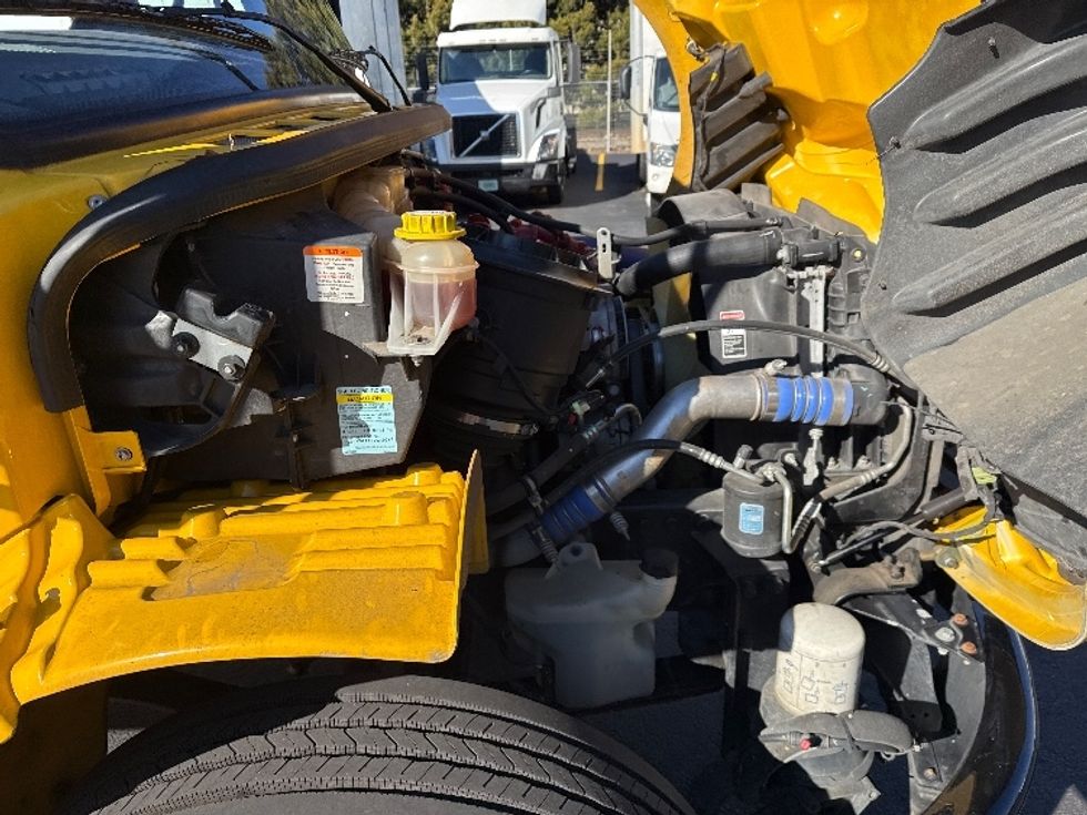 Medium Duty Box Truck-Light and Medium Duty Trucks-Freightliner-2022-M2-Norcross-GA-123,731\n\t\tmiles-$ 77,250 - Image 23