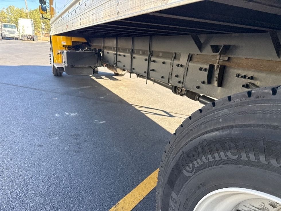 Medium Duty Box Truck-Light and Medium Duty Trucks-Freightliner-2022-M2-Norcross-GA-123,731\n\t\tmiles-$ 77,250 - Image 5