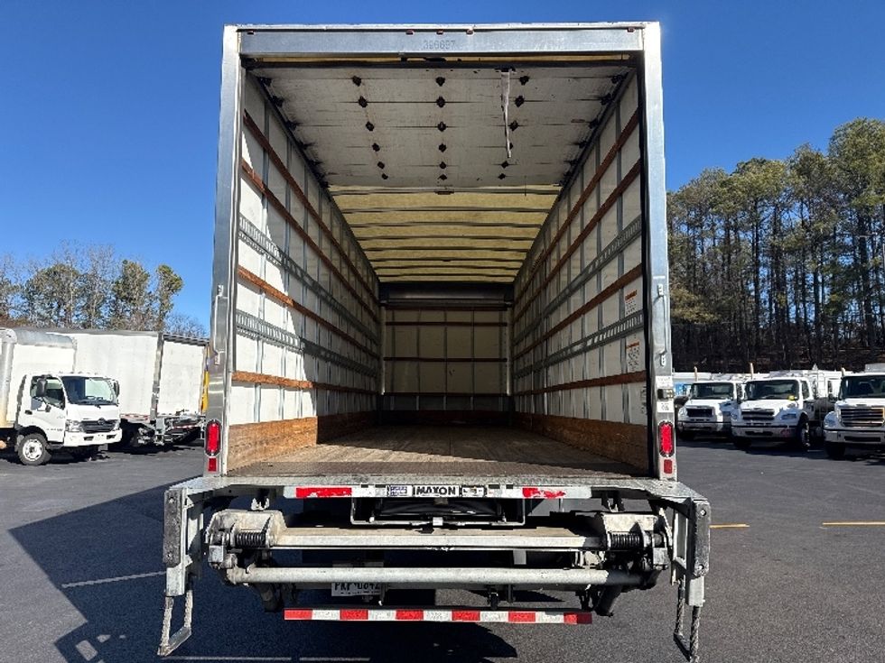 Medium Duty Box Truck-Light and Medium Duty Trucks-Freightliner-2022-M2-Norcross-GA-123,731\n\t\tmiles-$ 77,250 - Image 8