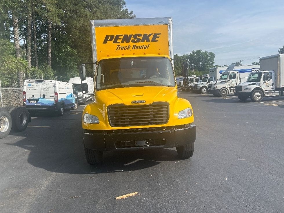 Medium Duty Box Truck-Light and Medium Duty Trucks-Freightliner-2022-M2-Norcross-GA-259,680\n\t\tmiles-$ 45,750 - Image 2