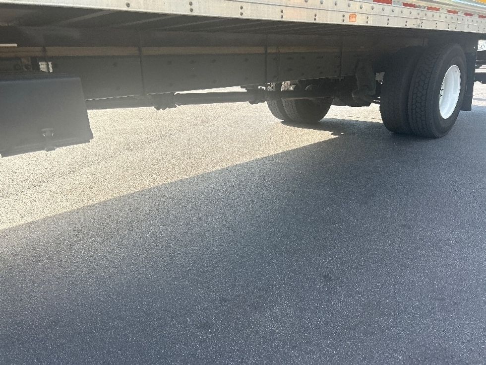 Medium Duty Box Truck-Light and Medium Duty Trucks-Freightliner-2022-M2-Norcross-GA-259,680\n\t\tmiles-$ 45,750 - Image 5