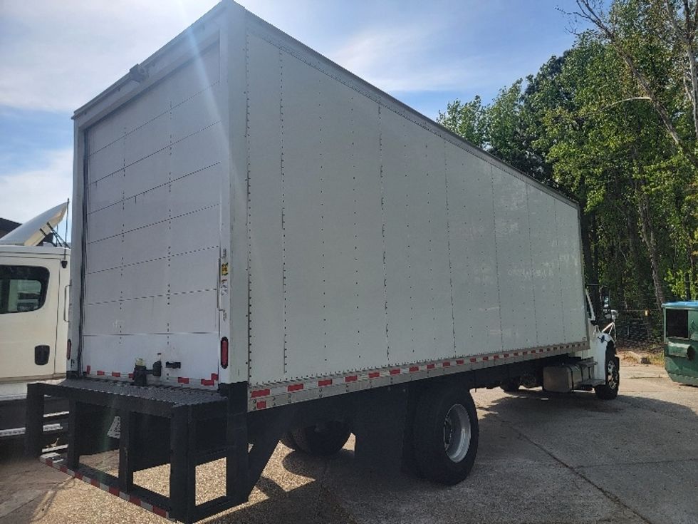 Medium Duty Box Truck-Light and Medium Duty Trucks-Freightliner-2022-M2-Norcross-GA-337,090\n\t\tmiles-$ 32,250 - Image 12