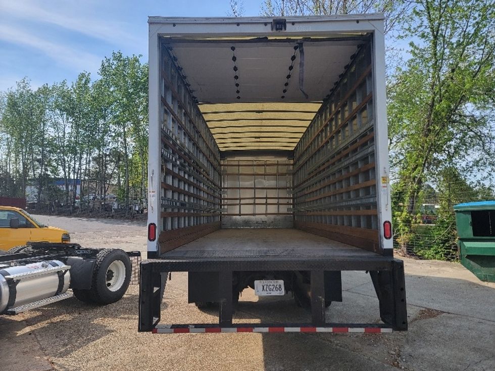 Medium Duty Box Truck-Light and Medium Duty Trucks-Freightliner-2022-M2-Norcross-GA-337,090\n\t\tmiles-$ 32,250 - Image 8