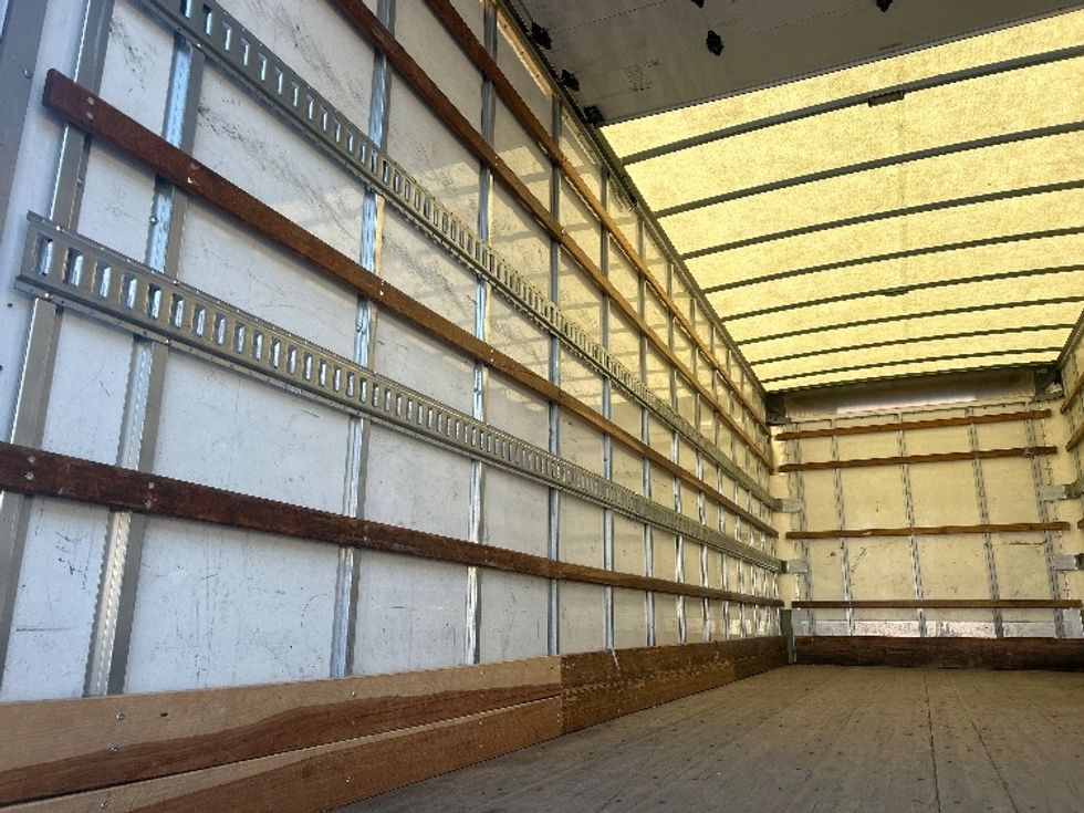 Medium Duty Box Truck-Light and Medium Duty Trucks-Freightliner-2022-M2-Norcross-GA-95,133\n\t\tmiles-$ 83,500 - Image 11