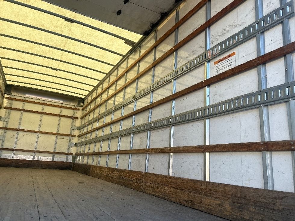 Medium Duty Box Truck-Light and Medium Duty Trucks-Freightliner-2022-M2-Norcross-GA-95,133\n\t\tmiles-$ 83,500 - Image 12