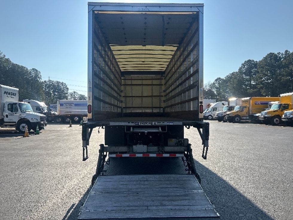 Medium Duty Box Truck-Light and Medium Duty Trucks-Freightliner-2022-M2-Norcross-GA-95,133\n\t\tmiles-$ 83,500 - Image 9