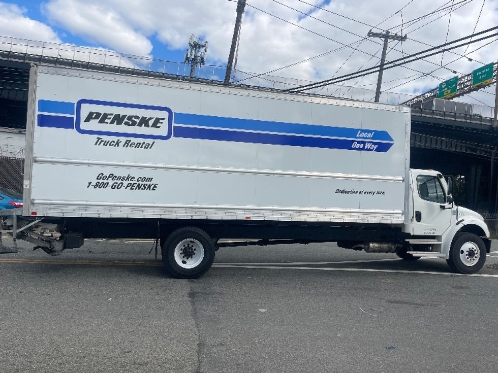 Medium Duty Box Truck-Light and Medium Duty Trucks-Freightliner-2022-M2-North Bergen-NJ-151,150\n\t\tmiles-$ 56,000 - Image 15