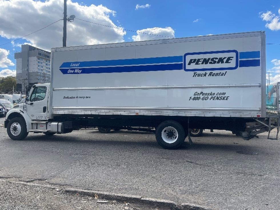 Medium Duty Box Truck-Light and Medium Duty Trucks-Freightliner-2022-M2-North Bergen-NJ-151,150\n\t\tmiles-$ 56,000 - Image 4