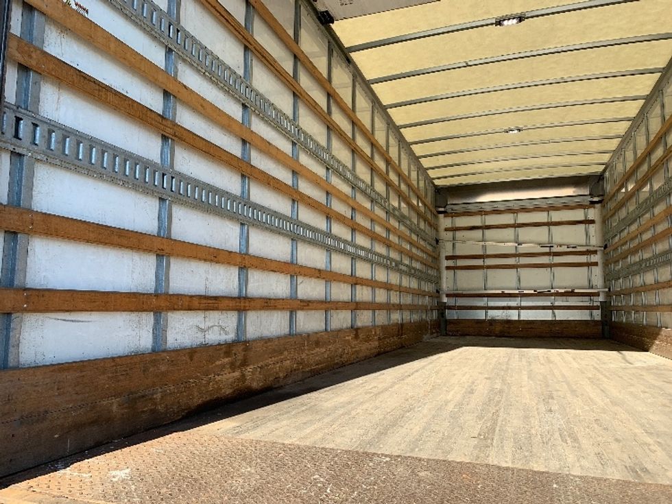 Medium Duty Box Truck-Light and Medium Duty Trucks-Freightliner-2022-M2-Norton-MA-164,747\n\t\tmiles-$ 51,000 - Image 11