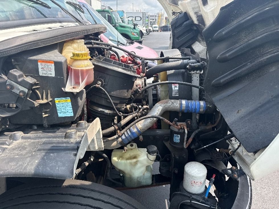 Medium Duty Box Truck-Light and Medium Duty Trucks-Freightliner-2022-M2-Norton-MA-189,953\n\t\tmiles-$ 62,500 - Image 22