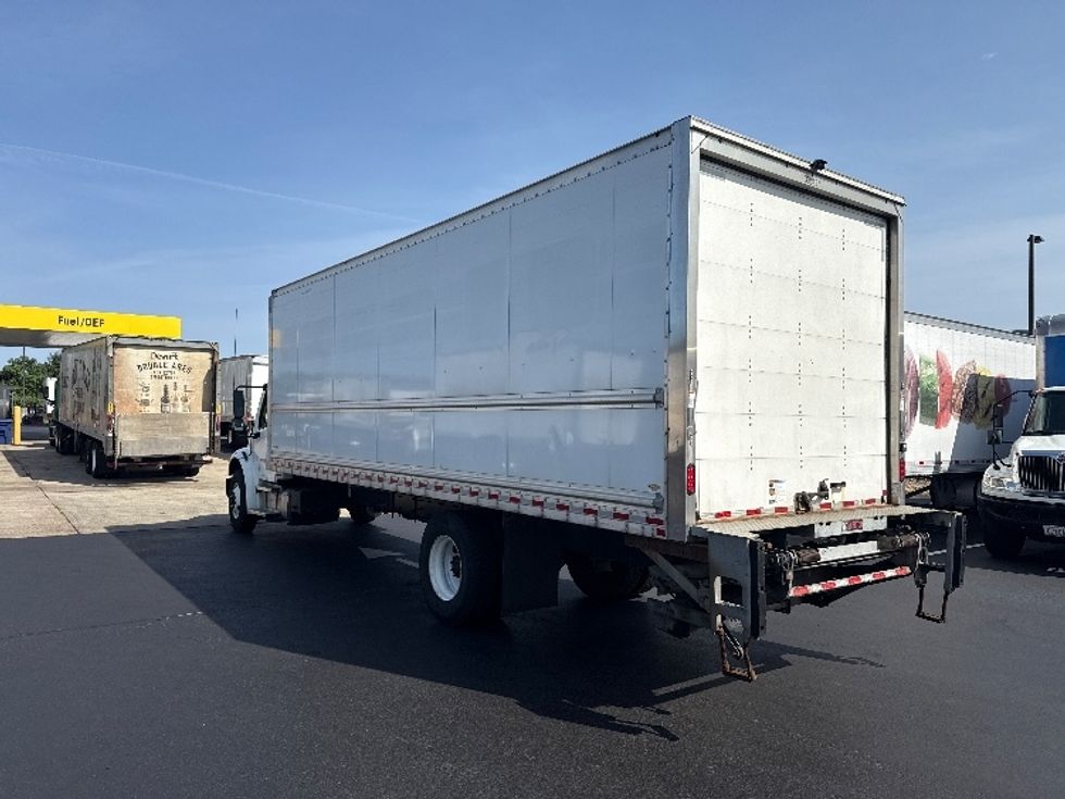 Medium Duty Box Truck-Light and Medium Duty Trucks-Freightliner-2022-M2-Norton-MA-189,953\n\t\tmiles-$ 62,500 - Image 6