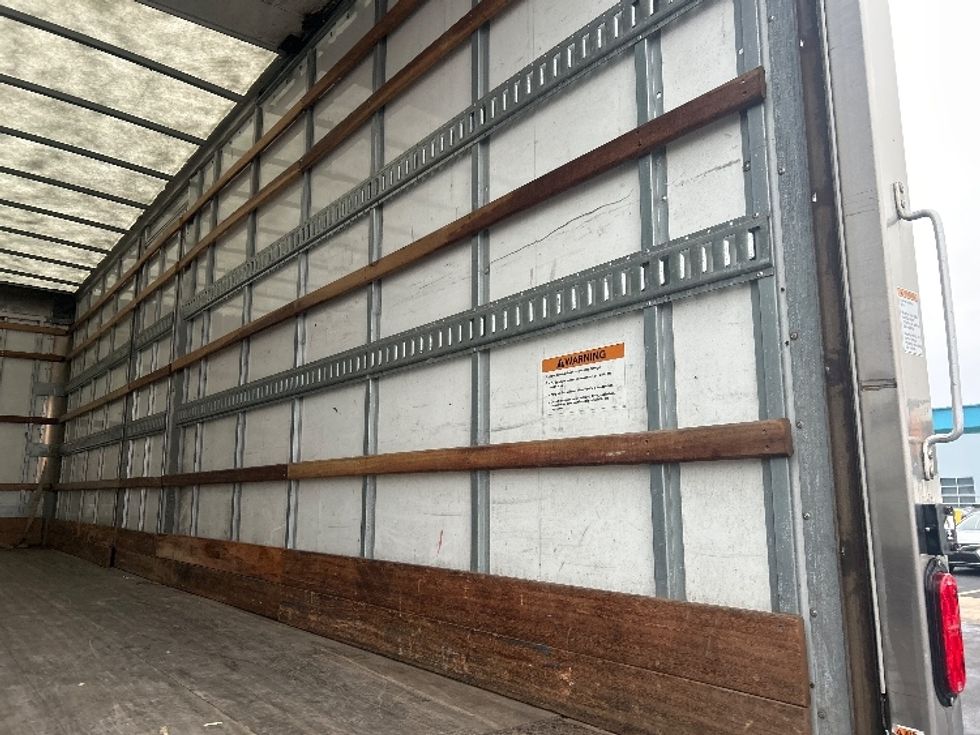 Medium Duty Box Truck-Light and Medium Duty Trucks-Freightliner-2022-M2-Obetz-OH-176,813\n\t\tmiles-$ 64,750 - Image 12