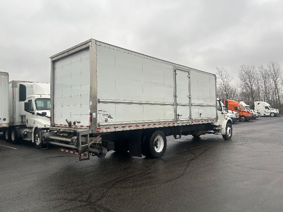 Medium Duty Box Truck-Light and Medium Duty Trucks-Freightliner-2022-M2-Obetz-OH-176,813\n\t\tmiles-$ 64,750 - Image 13