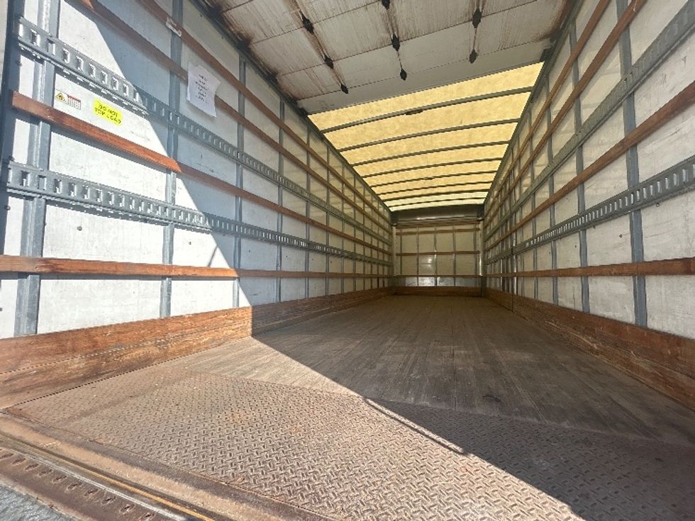 Medium Duty Box Truck-Light and Medium Duty Trucks-Freightliner-2022-M2-Obetz-OH-180,580\n\t\tmiles-$ 54,250 - Image 11