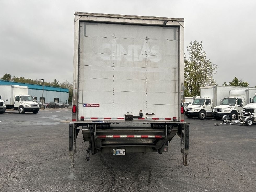 Medium Duty Box Truck-Light and Medium Duty Trucks-Freightliner-2022-M2-Obetz-OH-260,051\n\t\tmiles-$ 49,250 - Image 7