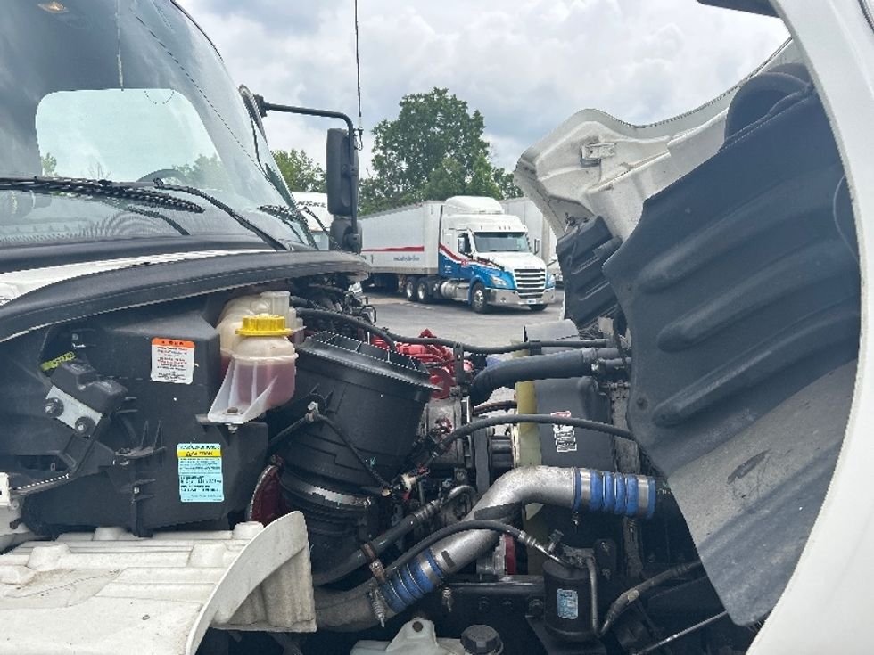 Medium Duty Box Truck-Light and Medium Duty Trucks-Freightliner-2022-M2-Obetz-OH-81,473\n\t\tmiles-$ 80,250 - Image 23