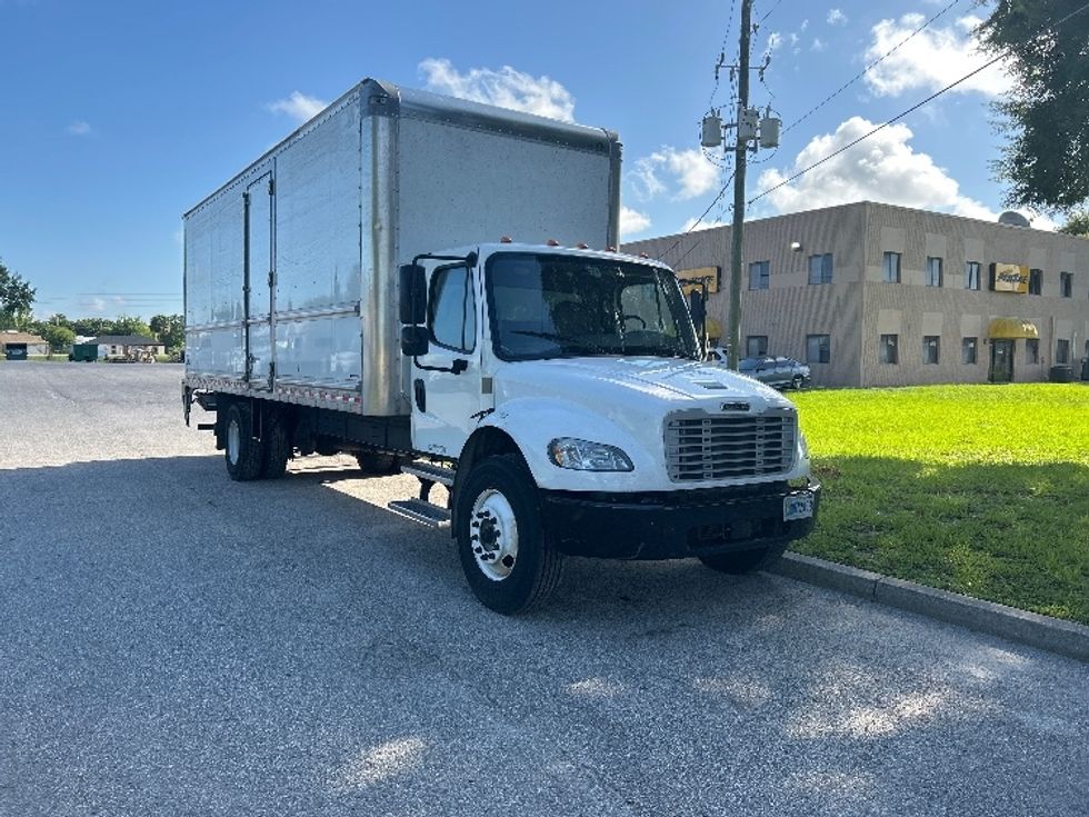Medium Duty Box Truck-Light and Medium Duty Trucks-Freightliner-2022-M2-Ocala-FL-253,668\n\t\tmiles-$ 47,750 - Image 1