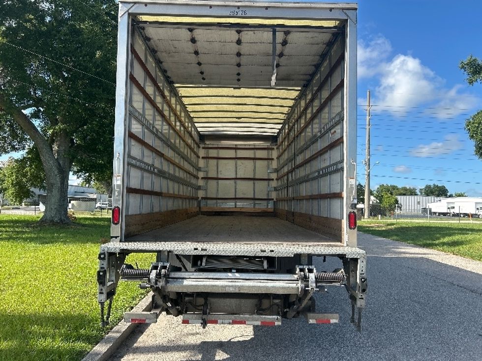 Medium Duty Box Truck-Light and Medium Duty Trucks-Freightliner-2022-M2-Ocala-FL-253,668\n\t\tmiles-$ 47,750 - Image 8