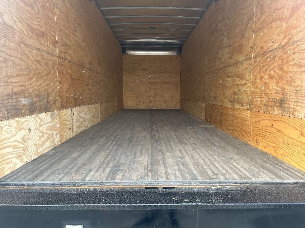Medium Duty Box Truck-Light and Medium Duty Trucks-Freightliner-2022-M2-Ocala-FL-93,355\n\t\tmiles-$ 87,750 - Image 10