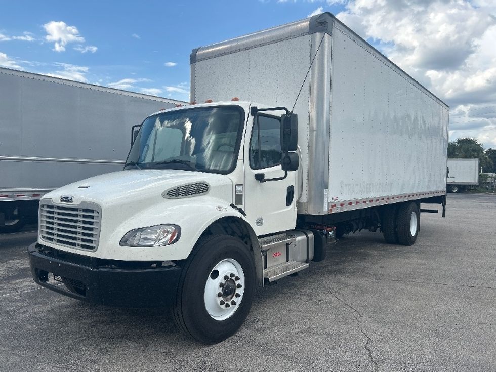Medium Duty Box Truck-Light and Medium Duty Trucks-Freightliner-2022-M2-Ocala-FL-93,355\n\t\tmiles-$ 87,750 - Image 3